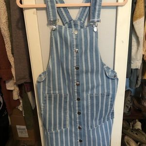 Overall dress